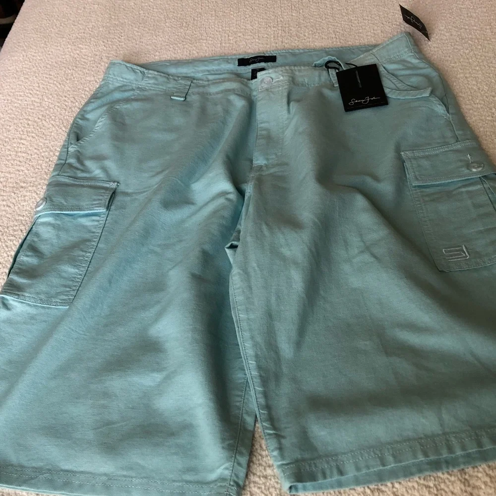 Sean John Vintage 90s Men’s Cargo Shorts New with Tags - Picture 4 of 8